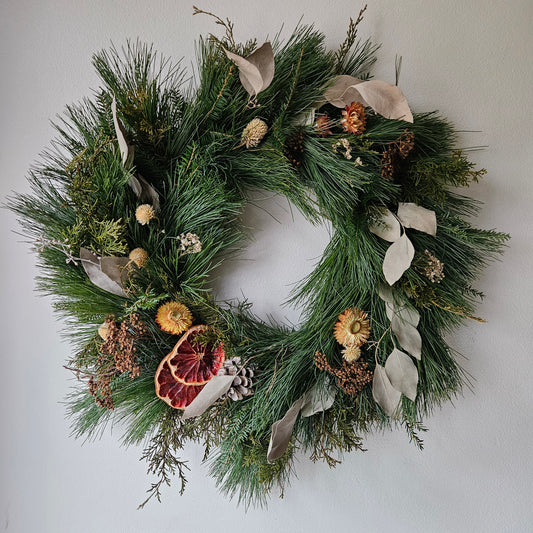 Full textured wreath