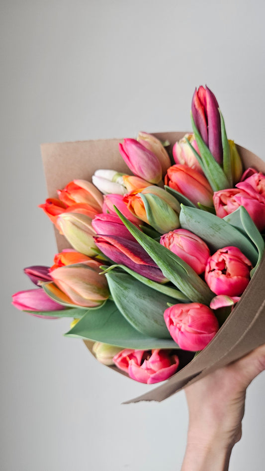 Tulip Party Custom Bouquet [with delivery]