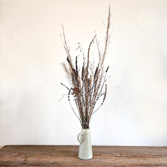 Textural dried bouquet